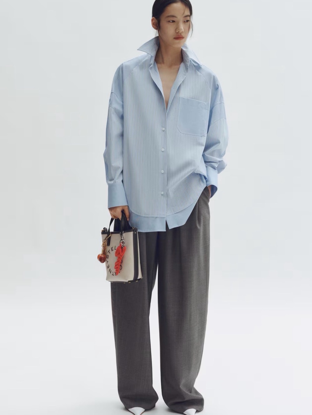 STELLA MCCARTNEY H&M
OVERSIZED PANELED POPLIN SHIRT